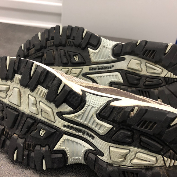 New Balance 607 New Balance 607 Sneakers Size 8.5D - Picture 8 of 8